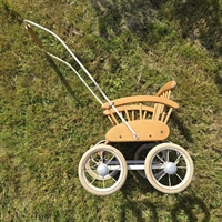 træ-metal-stor-dukkeklapvogn-gummihjul-Winther-legetøj-gammel-dukkevogn